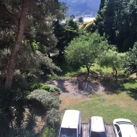 Piscine Parking Канны